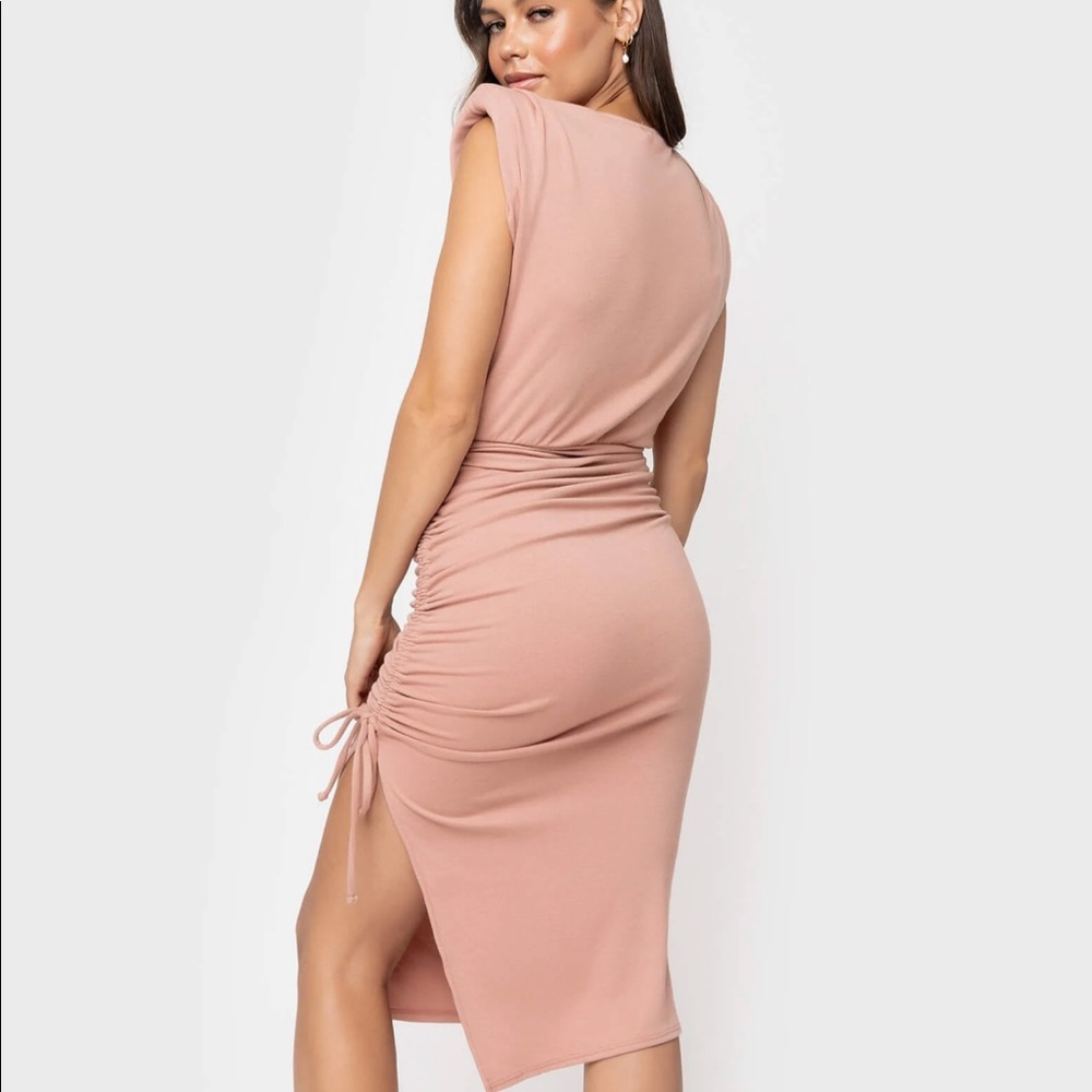 Gibsonlook sleeveless surplice ruched clinched dress - Picture 2 of 4